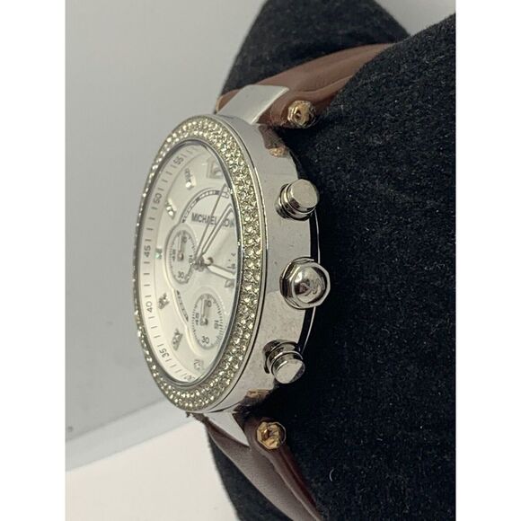 Michael Kors MK5353 Women's Brown Leather Analog Silver Dial Quartz Watch RU323 - Picture 3 of 11